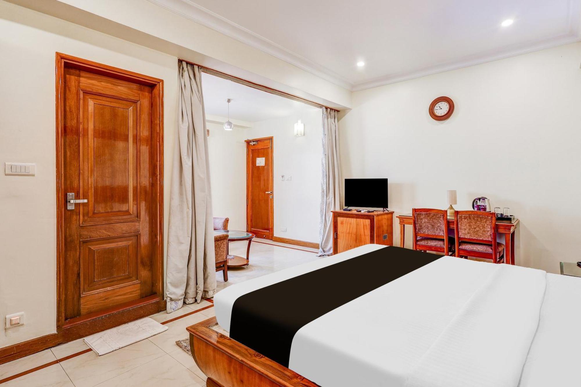 Townhouse Oak Vibe Vacation Hotels Visakhapatnam Exterior photo