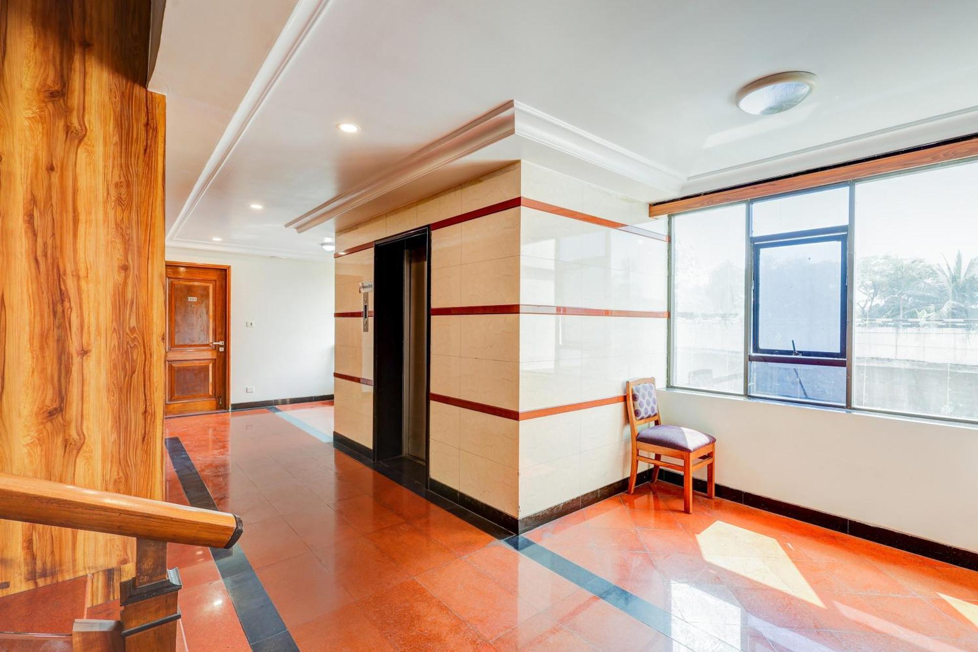 Townhouse Oak Vibe Vacation Hotels Visakhapatnam Exterior photo