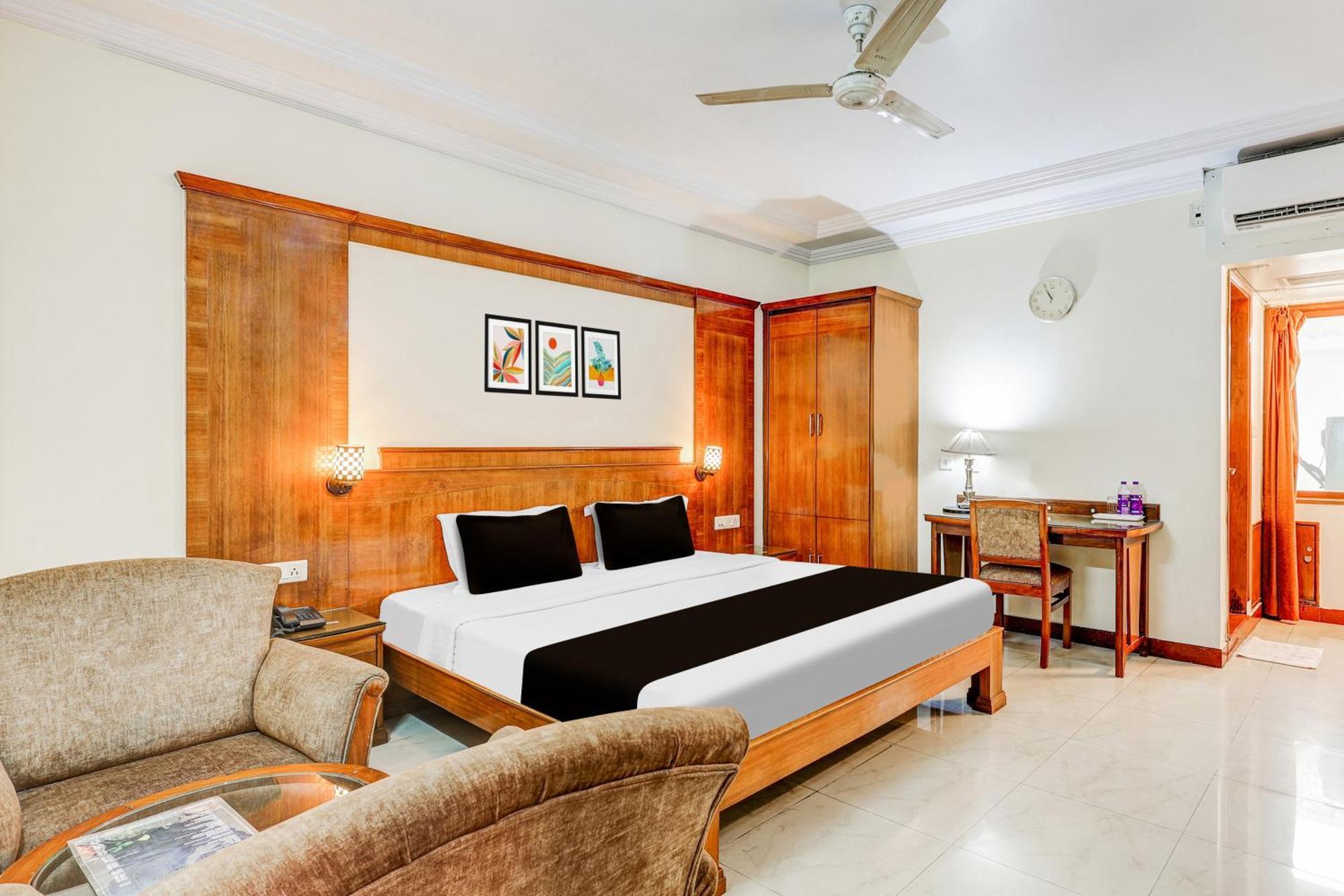 Townhouse Oak Vibe Vacation Hotels Visakhapatnam Exterior photo